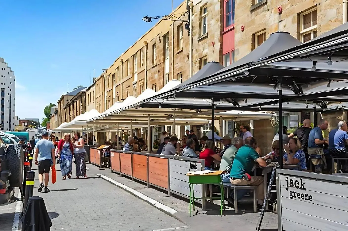 'Thirteen' - Heritage Terrace In Battery Point Hobart